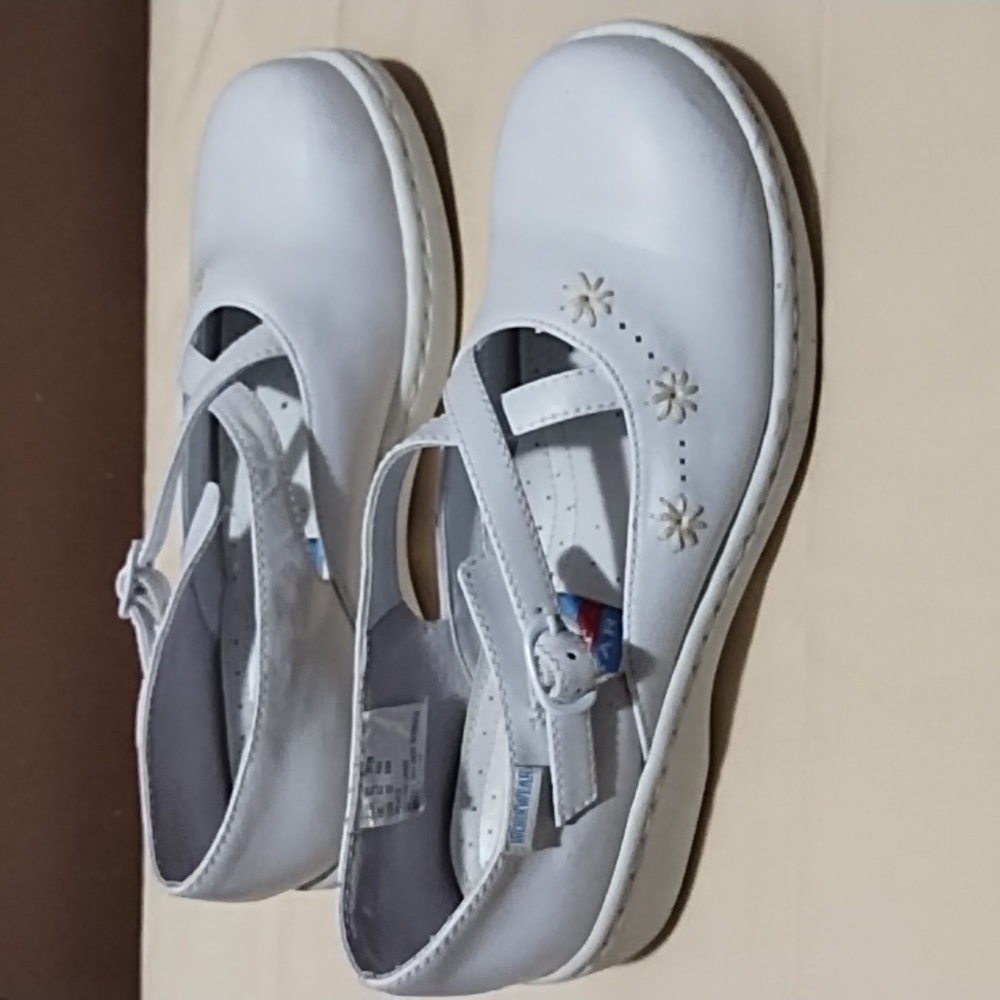 Woman's Shoes